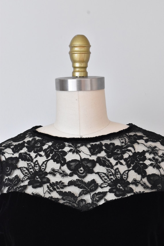 Olivia black silk velvet dress, lace 1940s dress,… - image 6