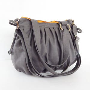 Graue Canvas Umhängetasche, kleine Wickeltasche mit verstellbarem Gurt, Umhängetasche, Geschenk für Sie, Kuriertasche, Reise-Hobo-Tasche - Kürbis