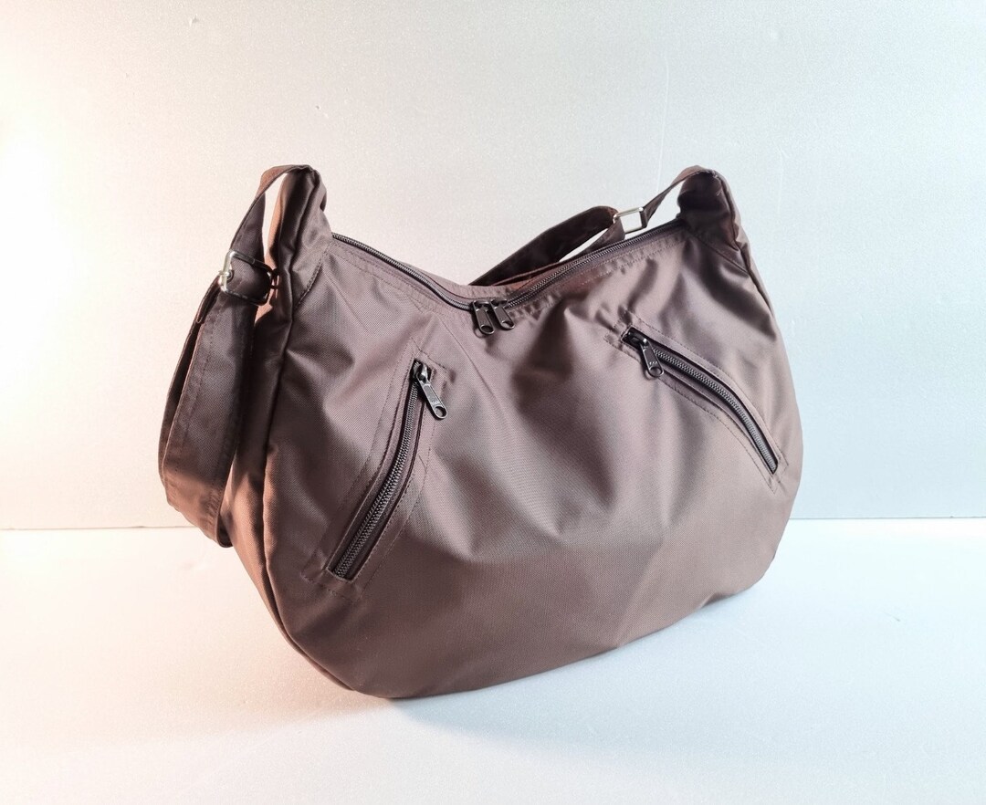 【EMIS】 NYLON ZIP-POCKET MESSENGER BAG : BEIGE Emis Nylon Zip Pocket Messenger Bag Beige | eBay