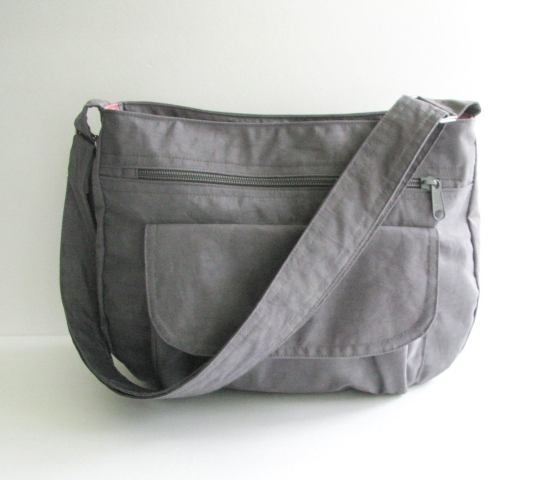  Women Utility Tote Bag Waterproof Nylon Multi Pocket Shoulder Bags  Work Bag Teacher Purses and Handbags for Nurses (1-Blue) : Clothing, Shoes  & Jewelry