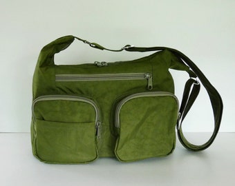 Nylon olive foncé résistant à l'eau - sac messager pour femme, petit sac à langer, sac à bandoulière, sac de travail de tous les jours, sac à fermeture à glissière - SHARON