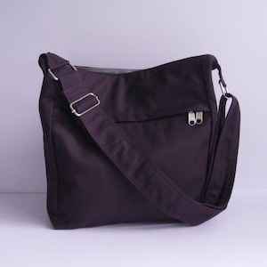 Sac hobo de voyage en coton violet foncé, sac à fermeture à glissière, sac messager pour femme, cadeau pour elle, sac de travail de tous les jours, sac léger - Faye