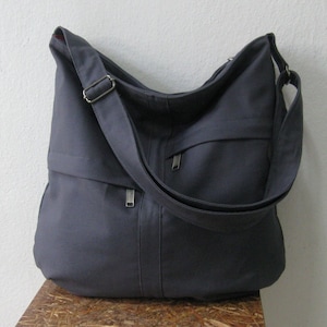 Graue Baumwoll-Twill-Tasche mit Reißverschluss - 2 Vordertaschen mit verstellbarem Riemen, Umhängetasche, Cross-Body-Unisex-Tasche, Reisetasche, Alltagstasche