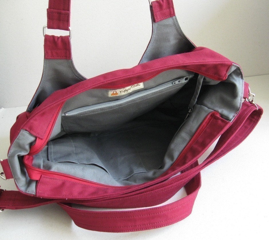 canvas tote with compartments