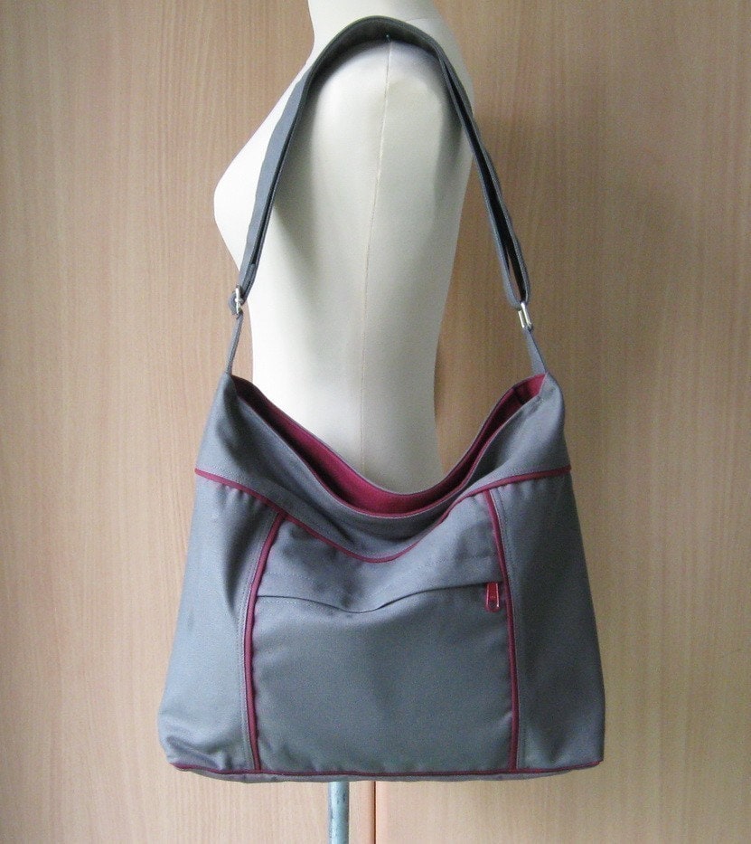Plum Canvas Bag With Zipper Closure Women Shoulder Bag, Crossbody