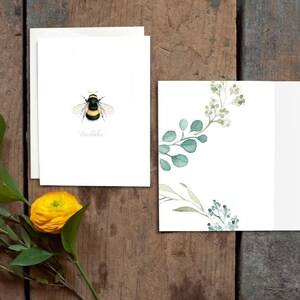 Carte « Toute occasion » bourdon - Carte de correspondance vierge abeille peinte à l'aquarelle - Oeuvre d'art par Alicia's Infinity