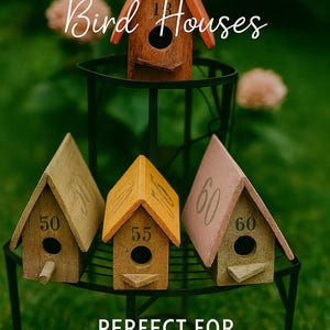 Vintage Wooden Bird House - Unique Garden Bird Box & Feeder for Outdoor Wildlife Decor and Birdwatching Gift