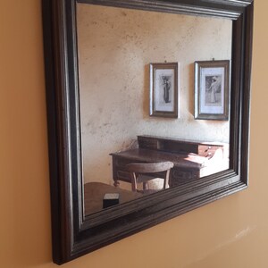 Antique Rectangular Mirror Vintage Wooden Frame Elegant Wall Art Home Decor Timeless Style Decorative Hanging Mirror