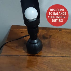Vintage Gino Sarfatti Arteluce Lamp: Mid-Century Italian Designer Lighting