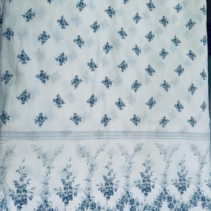 3pc set vintage Cottage  country farmhouse style Laura Ashley blue floral FLAT Sheet and 2 standard light  blue TAHARI pillowcases