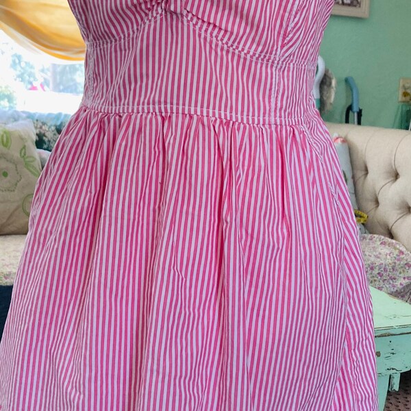 Vintage Y2K rare ABERCROMBIE and FITCH red & white  stripe Babydoll corset eyelet trim mini dress sz. L