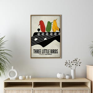 Drei kleine Vögel Leinwand, Bob Marley Song Kunstdruck, Reggae Musik inspirierte Wanddekoration, Minimal Gitarren Poster, Bunte Musik Leinwand