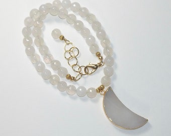 White Agate Beaded Gemstone Celestial Crescent Moon Choker Necklace