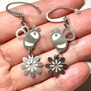 Floral Bee Etched Stainless Steel Earrings – Hypoallergenic & Tarnish-Free - Nature Inspired Jewelry