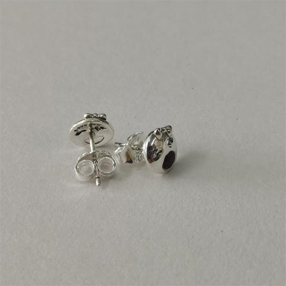 Pandora playful wink earrings sale