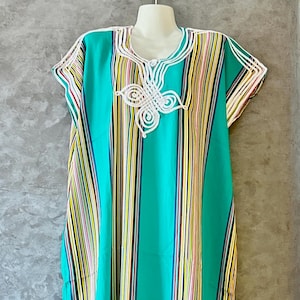 Moroccan Gandoura Kaftan Dress for Women Striped Bohemian Caftan Handmade Berber Robe women Djellaba Arab Abaya Dubai Dress Moroccan pyjamas