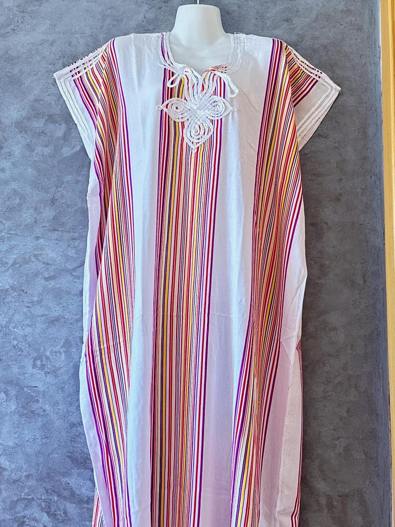Moroccan Caftan – Handmade Lightweight Cotton With Gold Embroidery, Magenta, Fits Small To Medium (Bust 44", Length 55") - View #5