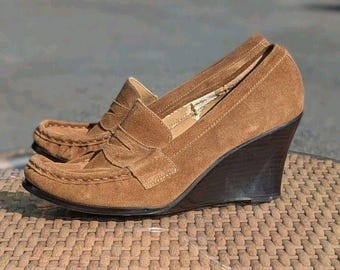Vintage Bass Tan Suede Wedge Loafers, Y2K Penny Lane Style, Size 7.5M