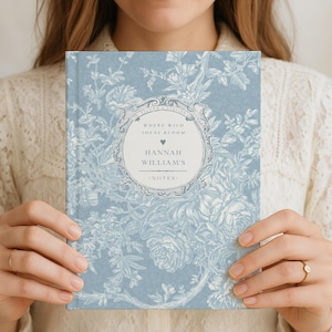Diario Toile de Jouy personalizado: Elegante cuaderno floral de tapa dura