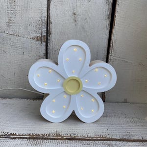 wooden flower night lamp for kids, wood nursery lights, handmade decor children lamp, kid decoration, kid furniture, toddler, baby room