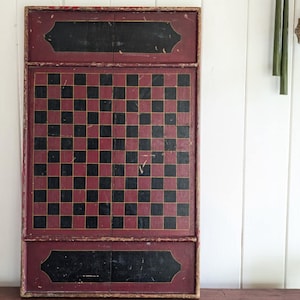 Antique 1890-1910 century Quebec, Canada checker game board, 2 sides Red, black and yellow original painted surface RARE