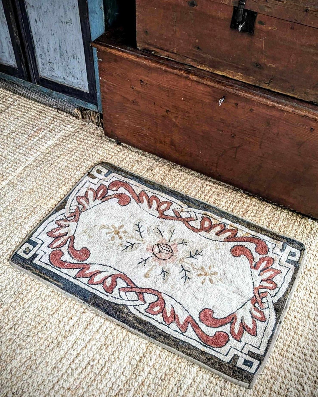 Antique 19th Century Hooked Rug Primitive Red, Pink Flower Patterns ...