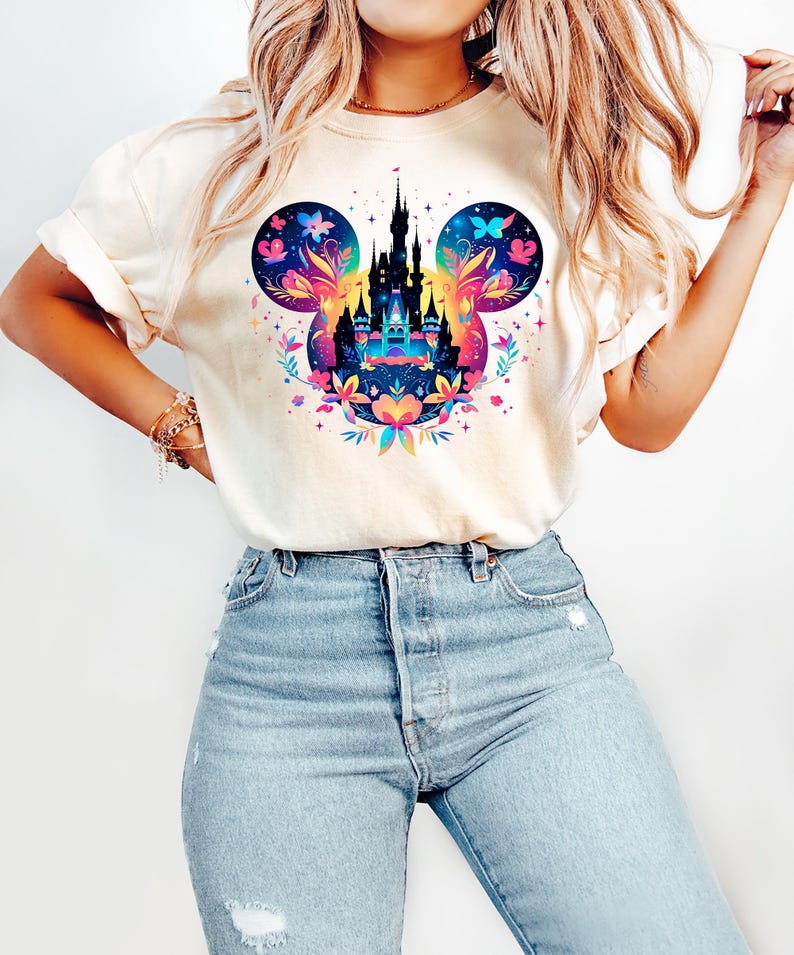 Retro Watercolor Disney Castle shirt, Disney world Disneyland Shirt, Mickey Balloon Tee, Disney Family Vacation Shirt, Magic Kingdom Shirts zdjęcie 2