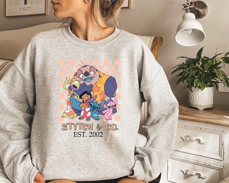 Disney Lilo & Stitch Co Est 2002 Vintage Shirt, Disney Stitch Shirt, Stitch And Angle Shirt, Lilo Stitch Characters Tee, Disney Family Shirt afbeelding 3