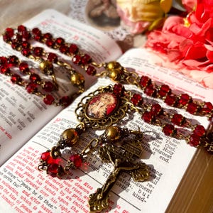 Vintage-style Our Lady of Sorrows Rosary Catholic Gifts, Handmade Rosary, handcrafted, religious gifts, Mater Dolorosa, pardon crucifix