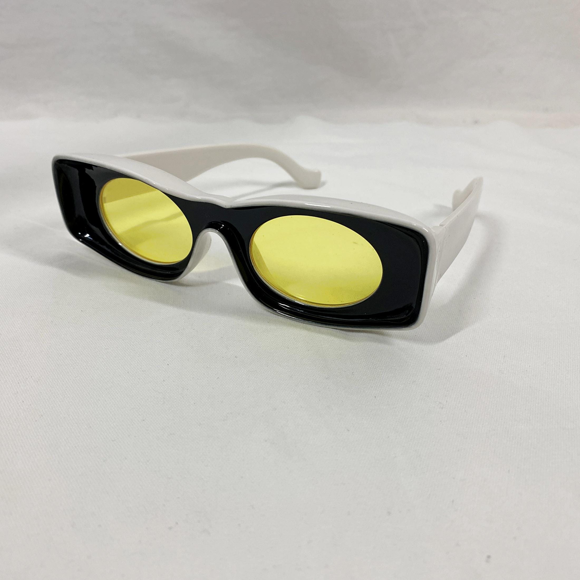 Vintage 60s Sunglasses MOD Black White Yellow Lens Sun  display picture 3
