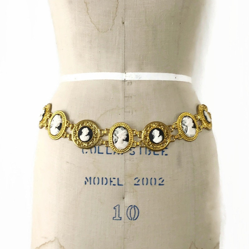 Vintage Harwill NY Gold Toned Link Belt il_340x270.6340491927_gbcf.jpg main image 4