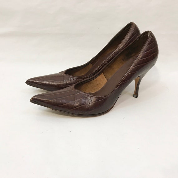 Vintage 50s 60s Shoes Brown Faux Alligator Leathe… - image 2