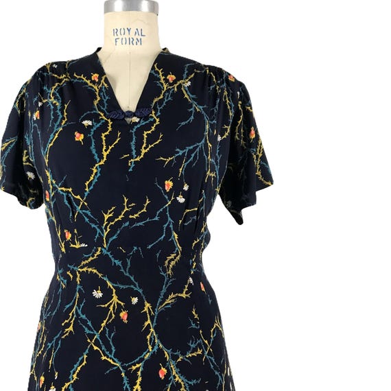Vintage 40s Dress Floral Rayon navy blue volup - image 1