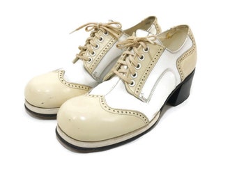 Vintage 70s Shoes Platform Oxford Spectator Lace up Beige White Disco approx M8
