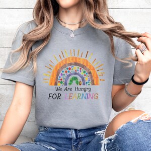 Camiseta "Estamos com fome de aprender" - Camiseta engraçada para professores, Presente de volta às aulas, Primeiro dia de aula, Camiseta engraçada para professores, Presentes para professores