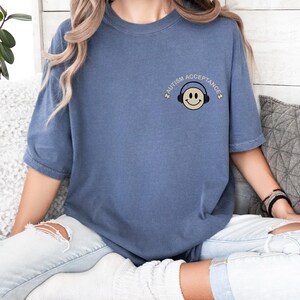 Camiseta de Aceitação do Autismo - Mês de Conscientização do Autismo, Camiseta para Mães Autistas, Camiseta para Analistas de Comportamento, Camiseta para Neurodiversidade