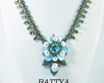 BATTYA Swarovski Rivoli Blooming Beadwork Necklace DIY Beading Kit Tutorial