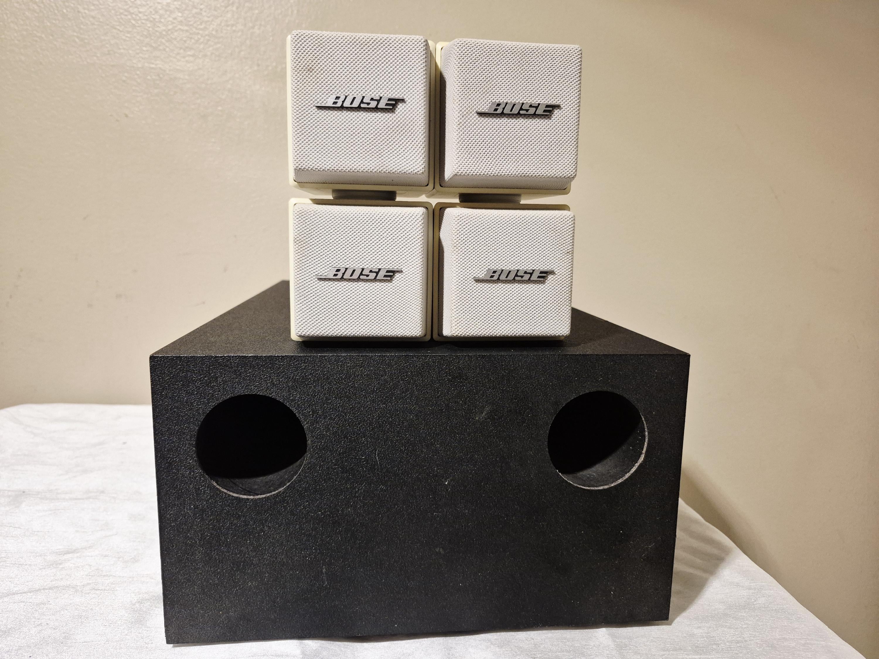 ベアーボーンズ　スピーカーセット 2 x Vintage Bose First Gen Double Cube Speakers W Cables