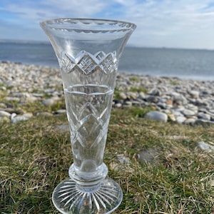 Jarrón vintage de cristal Stuart / Cristal de plomo tallado de mediados de siglo / Elegante cristalería inglesa