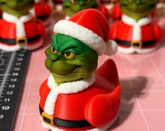 Grinch Christmas Duck Figurine – 3D Printed Santa Quacker Desk Decor