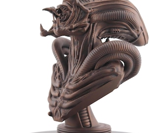 Alien Xenomorph Bust: Hand Painted Sci-Fi Horror, Gamer Room Fan Art Collectible Decor Gift