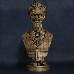 Joker Bust 3D Printed Statue Comic Book Figure Collectible Office Art Desk Accessories Nerdy Gift Fan Favorite Office Desktop Disney Decor