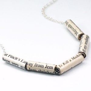 To Kill a Mockingbird Halskette - Upcycling Papierperlen Schmuck, Minimal, Geschenk für Buchliebhaber, Buchliebhaber, Bücherwurm, Literatur, Harper Lee