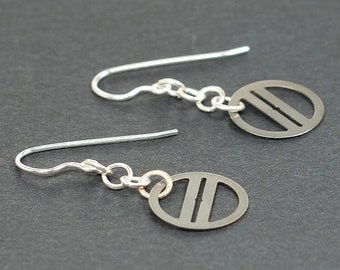 Boucles d’oreilles minimales modernes - Upcycled, Silver, Geometric, Industrial, Steampunk, Cyberpunk, Contemporary Jewelry, Simple, Grunge