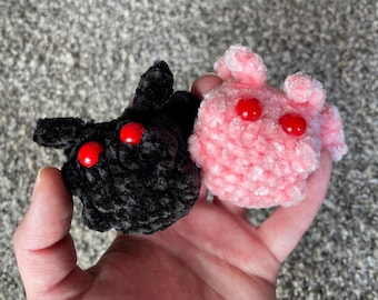 Tiny Mothman Plushie | Tiny Mothman Amigurumi | Tiny Crochet Mothman Plush