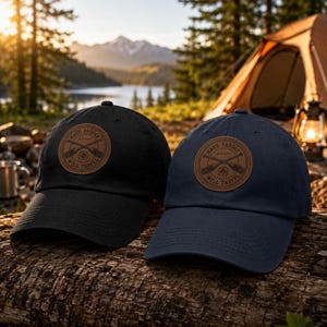 Kajak-Papa-Mütze mit Lederaufnäher, „Mit Paddel unterwegs“-Mütze, Kajak-Geschenk für Männer und Frauen, Kanu-Abenteuer-Mütze, Outdoor-Camping-Angelmütze