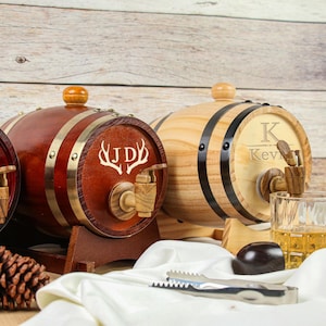 Personalized Engraved Whiskey Barrel,Mini Wood Whiskey Barrel,Best Man Groom Gift,Gifts for Men,Wine Barrel For Father,Father's Day Gift