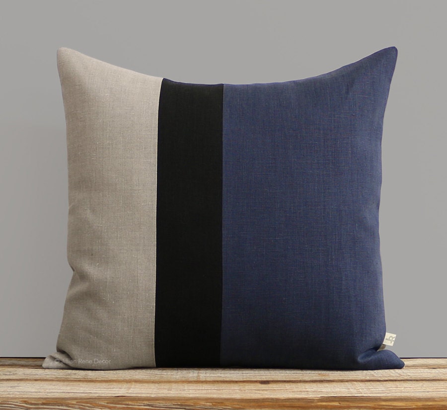 Navy Blue, Black & Natural Linen Colorblock Pillow Cover | 20x20 Par Jillianrenedecor, Modern Home D