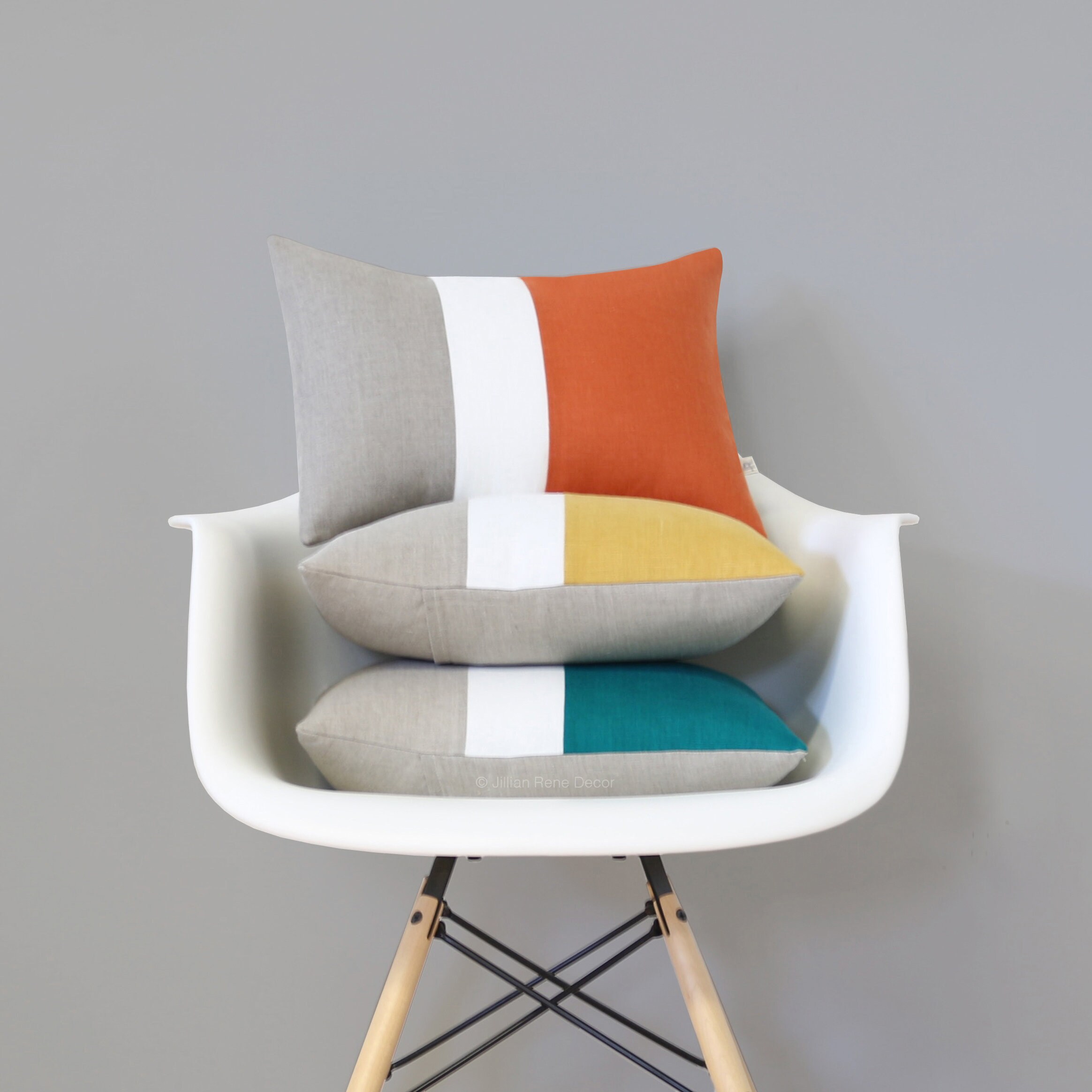 Colorblock Pillows As Seen in Atomic Ranch Magazine | 12x16 Par Jillian Rene Decor - Burnt Orange, S