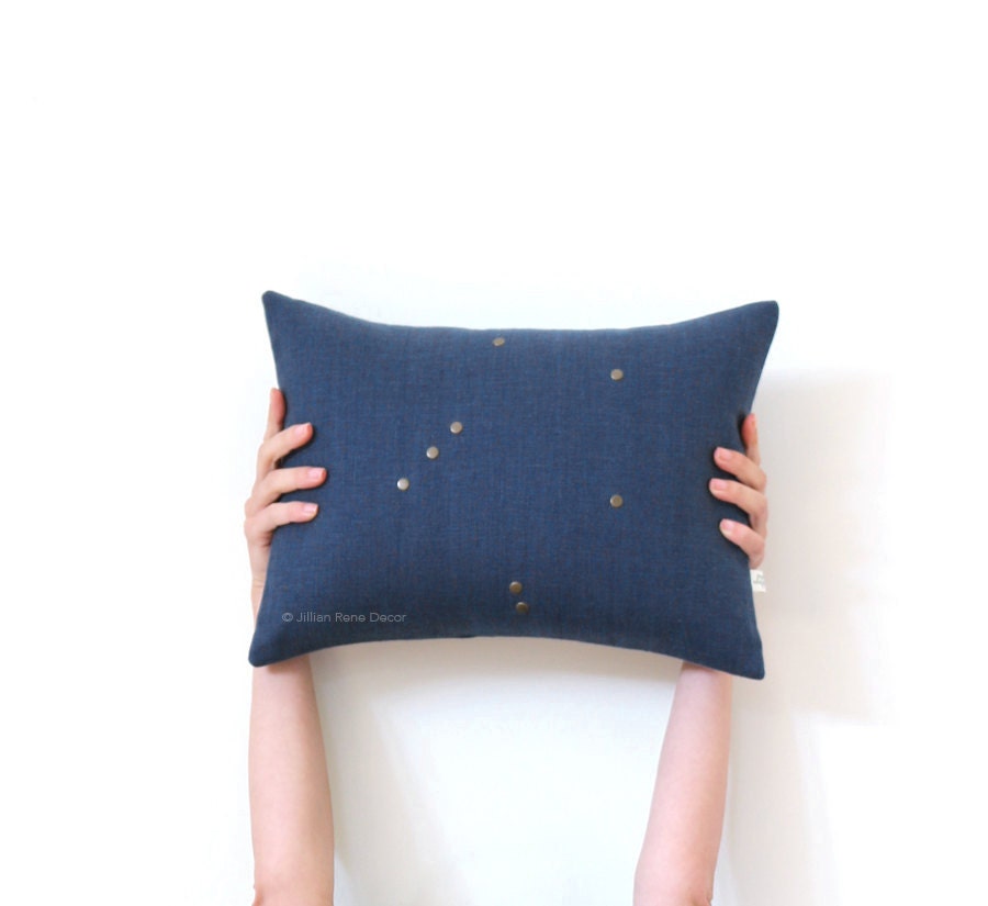 Balance Studded Zodiac Pillow Covers With Astrological Sign | 12x16 Par Jillianrenedecor - Custom Oc